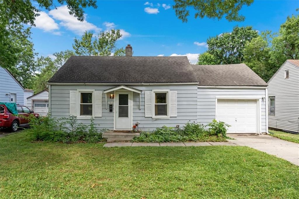 733 South Chestnut St  