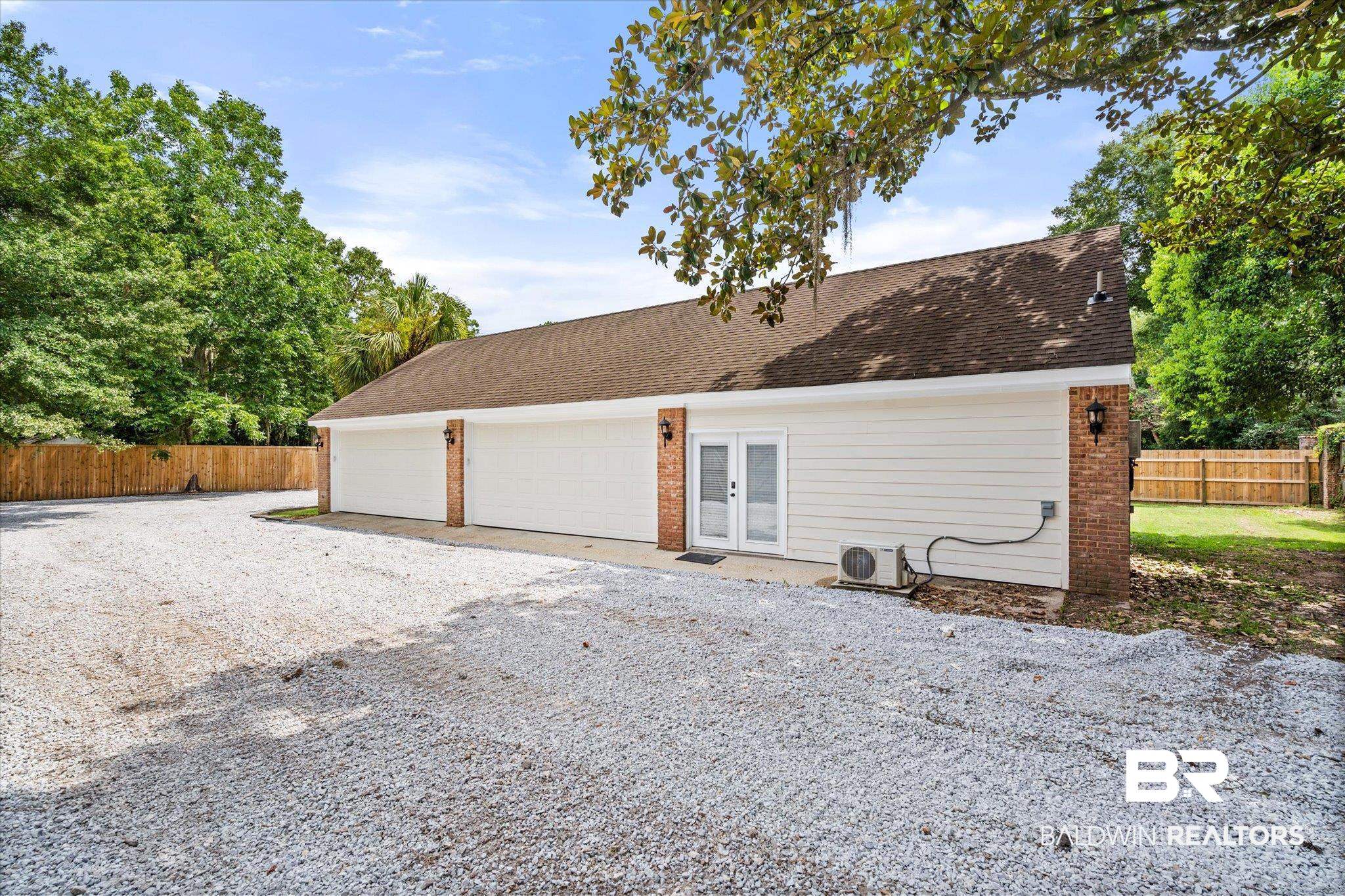 2400 Spring Hill Avenue Mobile, AL 36607 - Photo 41 of 50