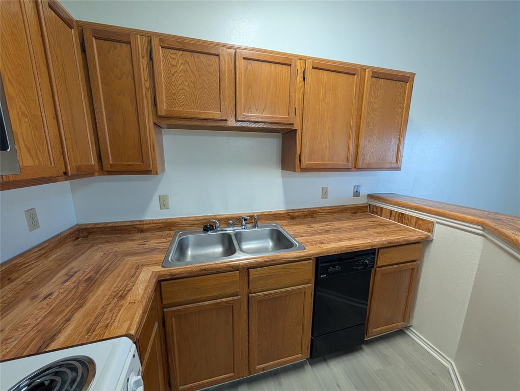 6108 Abrams Road, Unit 423 Dallas, TX 75231 - Photo 5 of 11