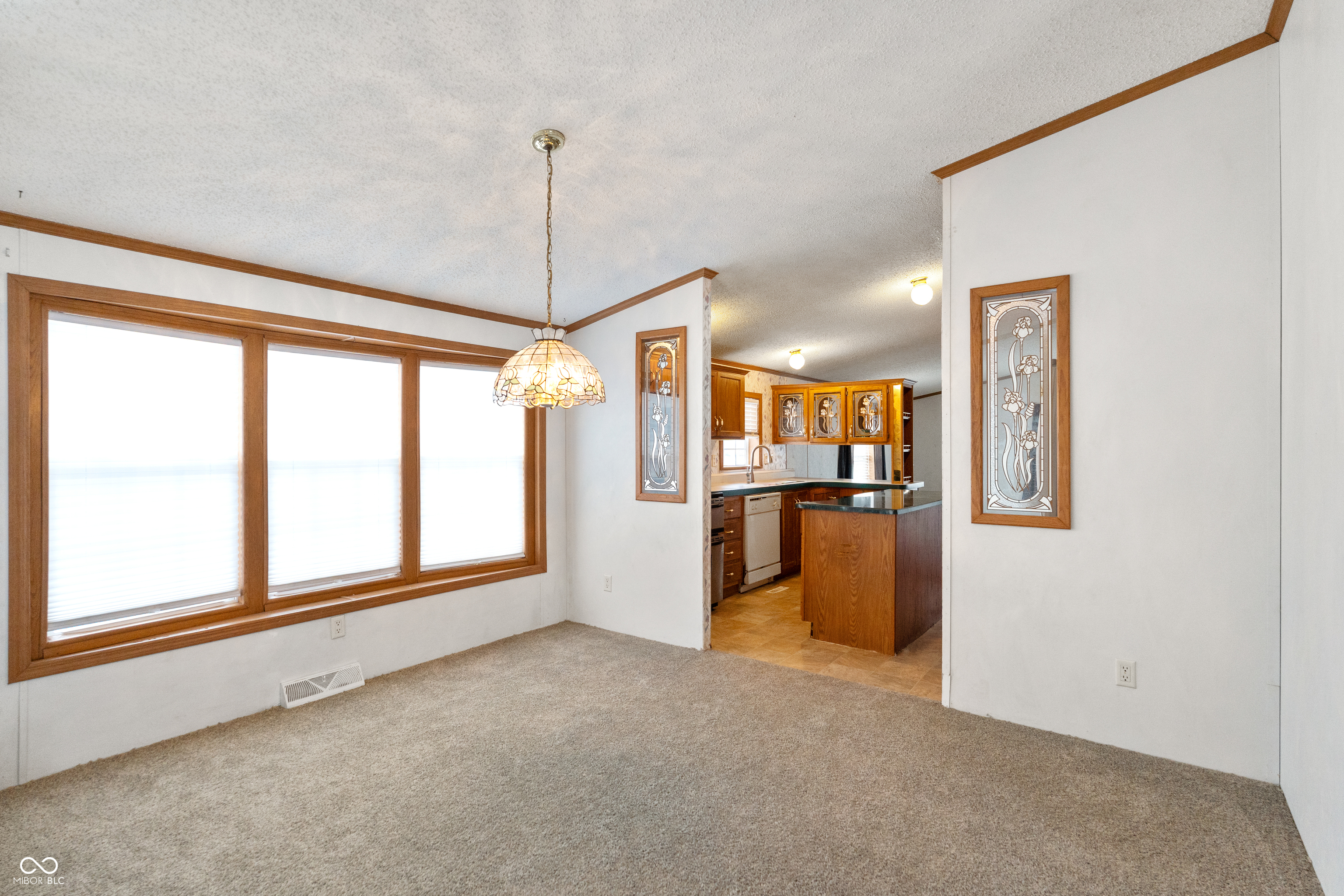 4697 West Ridge Drive Columbus, IN 47203 - Photo 11 of 41