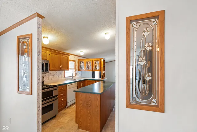 $184,900 | 4697 West Ridge Drive, Columbus, IN 47203