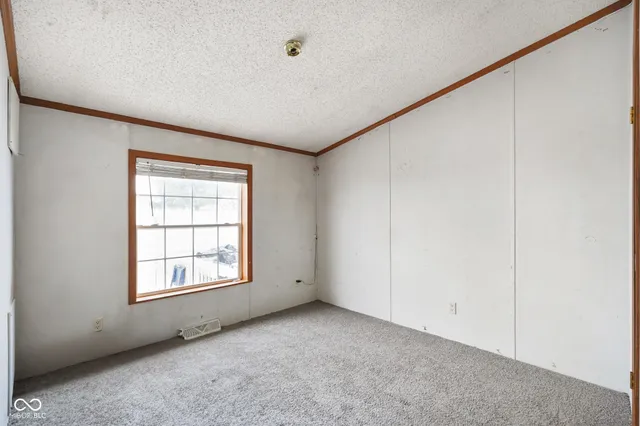 $184,900 | 4697 West Ridge Drive, Columbus, IN 47203