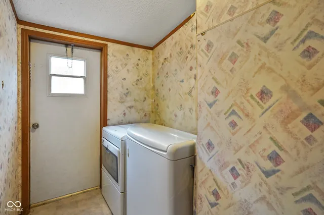 $184,900 | 4697 West Ridge Drive, Columbus, IN 47203