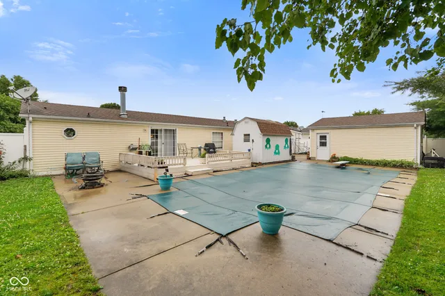 $184,900 | 4697 West Ridge Drive, Columbus, IN 47203