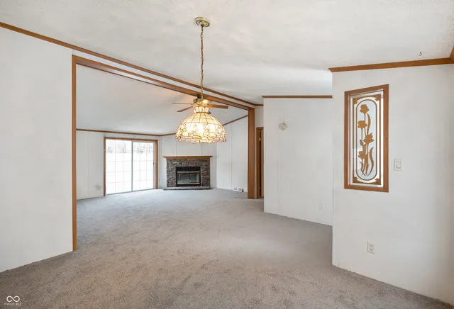 $184,900 | 4697 West Ridge Drive, Columbus, IN 47203