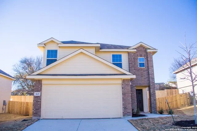 $1,540 | 8619 Tesoro Hills, San Antonio, TX 78242