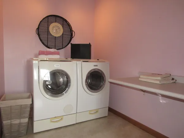 $398,000 | 10753 Knauf Avenue, Iona, MN 56141