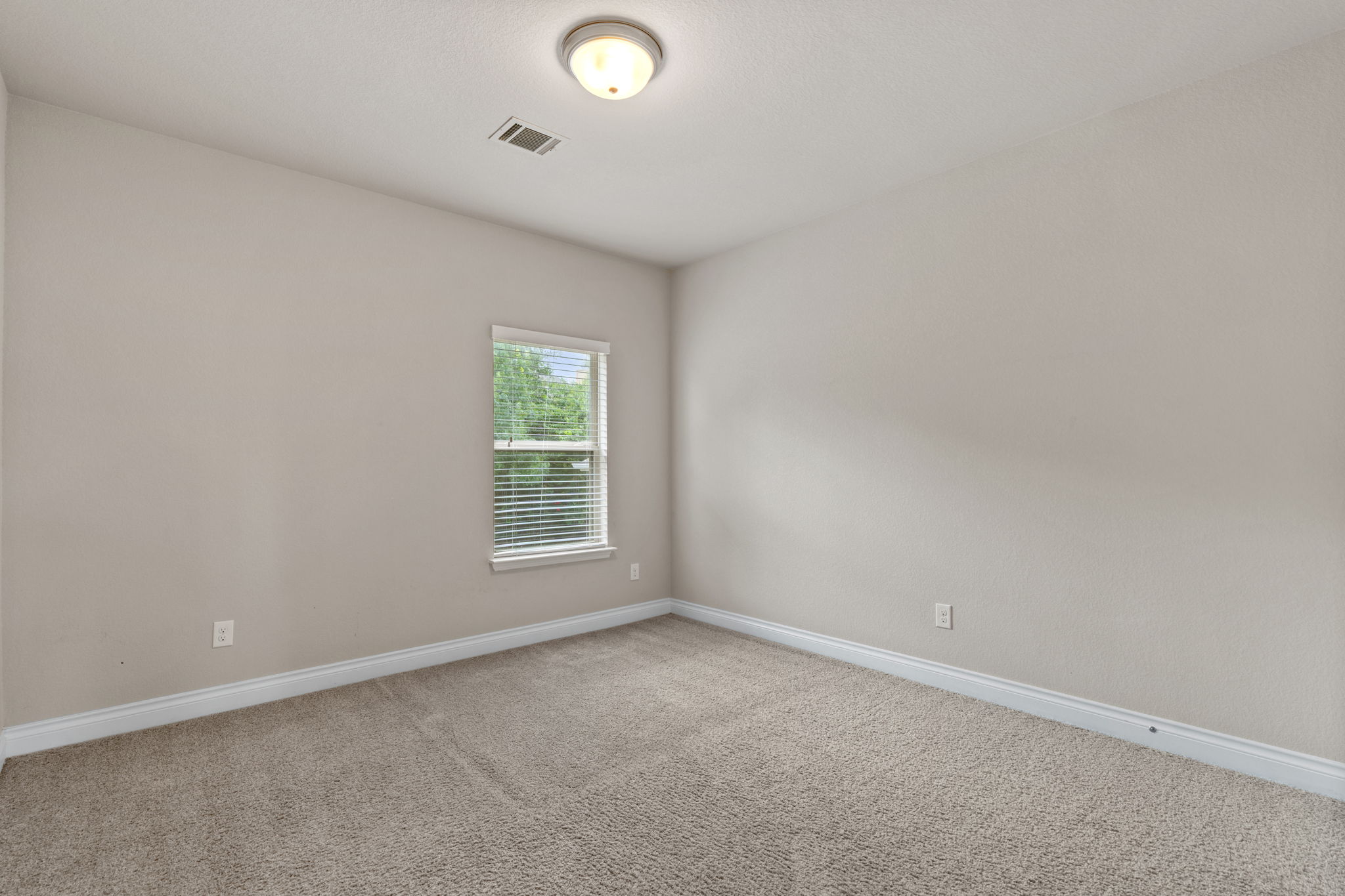 180 Santa Maria Street Georgetown, TX 78628 - Photo 26 of 38