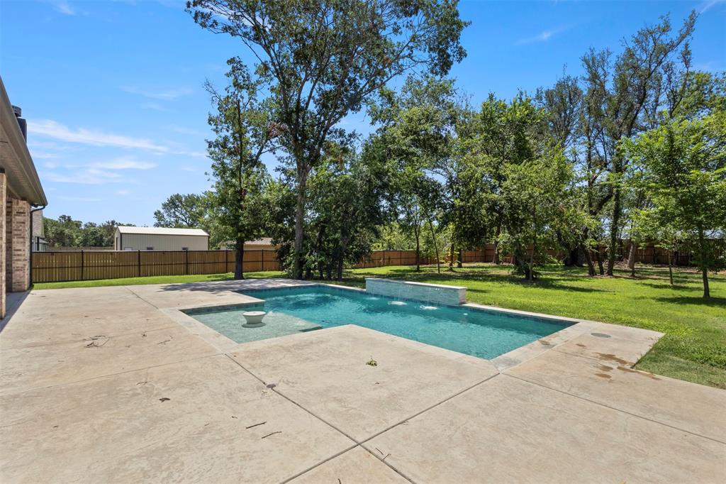 904 Taylor Branch Springtown, TX 76082 - Photo 27 of 37