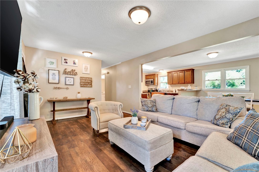 207 Rhoe Circle Anderson, SC 29621 - Photo 7 of 19 Gallery Image 7