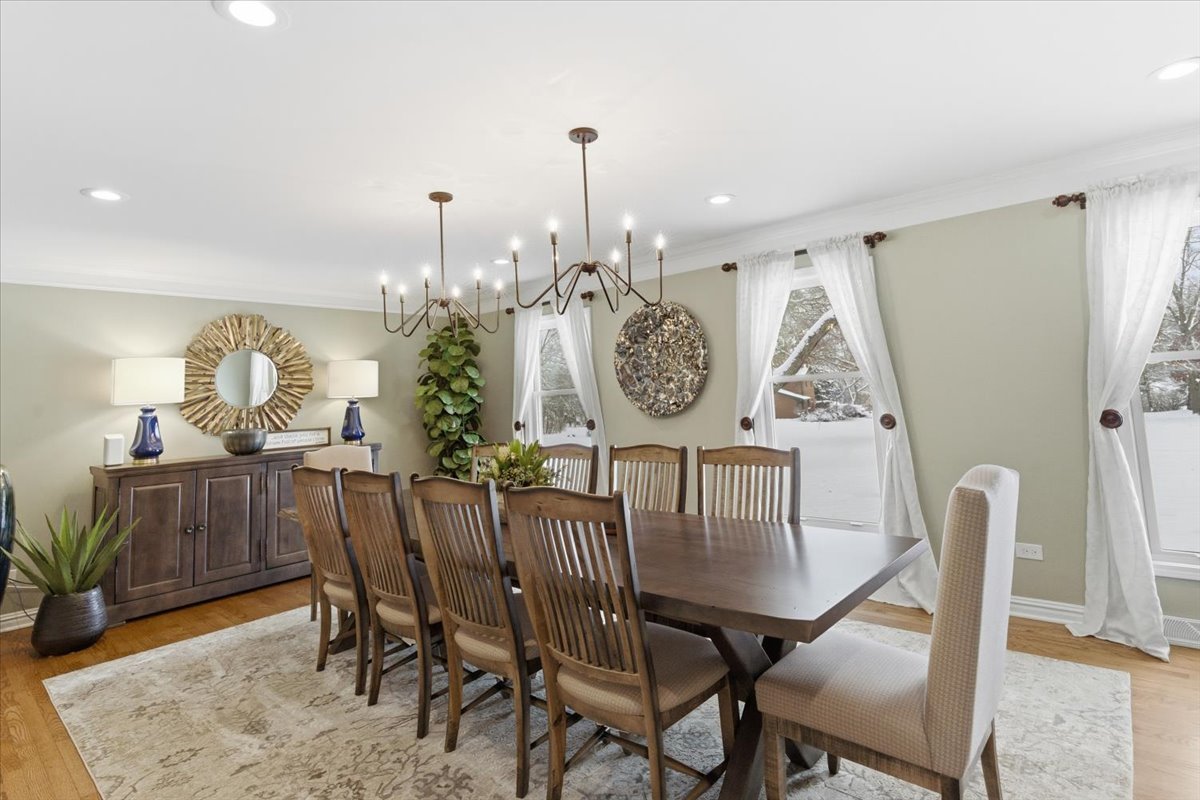 12 Crestview Lane Lake Barrington, IL 60010 - Photo 10 of 54 a view of a dining room with furniture