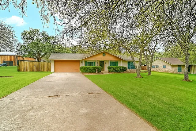$499,000 | 1008 Dove Drive, Manchaca, TX 78652
