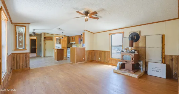 $98,000 | 5687 South Mesquite Tree Lane, Hereford, AZ 85615