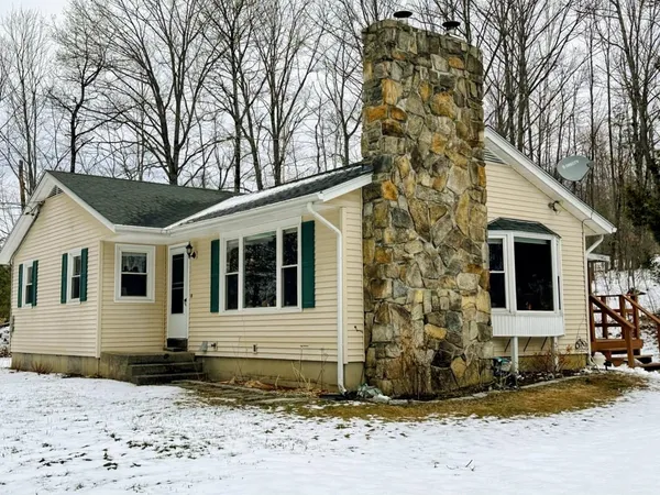 $388,500 | 861 Alstead Center Road, Alstead, NH 03602