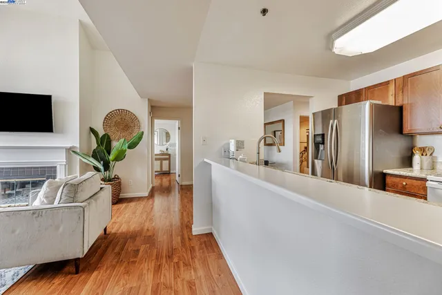 $620,000 | 535 Pierce Street, Unit 1307, Albany, CA 94706