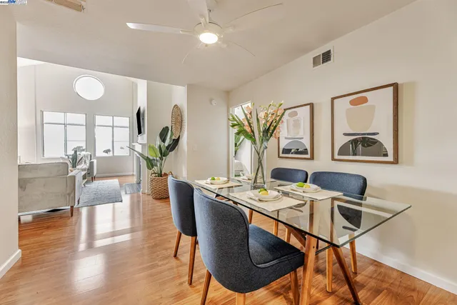 $620,000 | 535 Pierce Street, Unit 1307, Albany, CA 94706