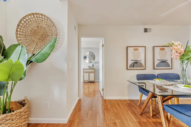 $620,000 | 535 Pierce Street, Unit 1307, Albany, CA 94706