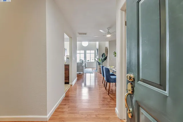 $620,000 | 535 Pierce Street, Unit 1307, Albany, CA 94706