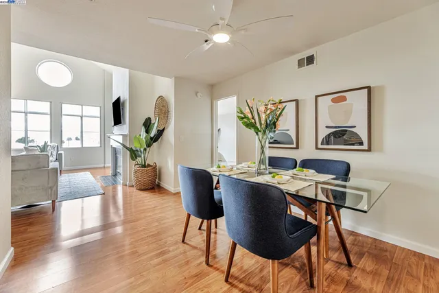 $620,000 | 535 Pierce Street, Unit 1307, Albany, CA 94706