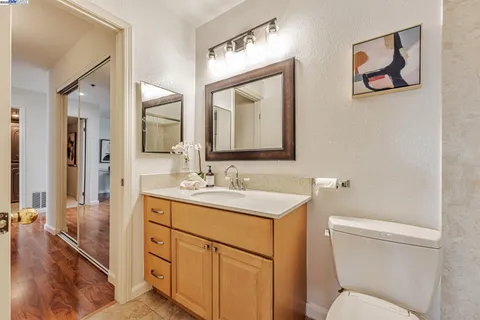 $620,000 | 535 Pierce Street, Unit 1307, Albany, CA 94706