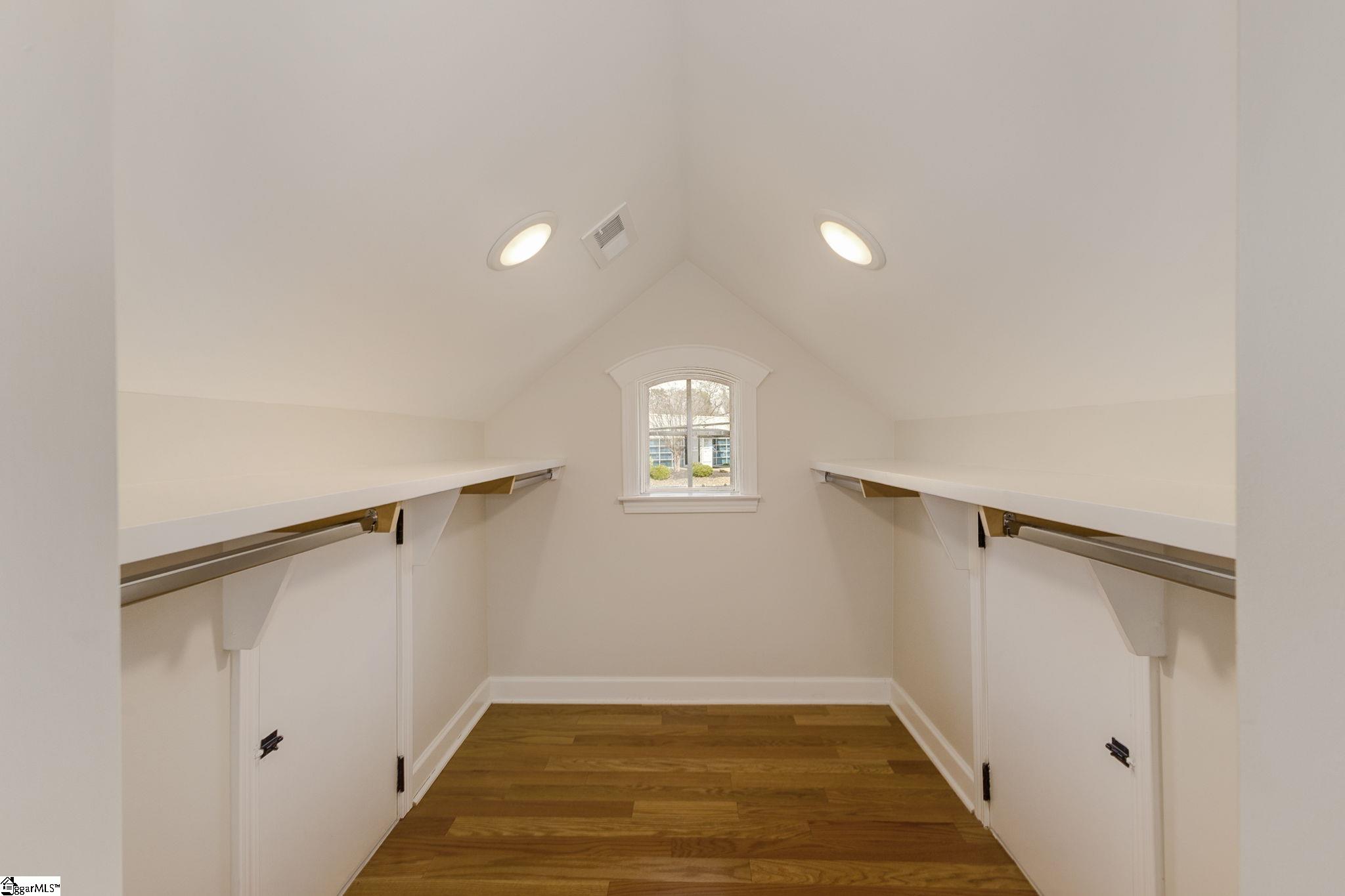 222 Keith Drive Greenville, SC 29607 - Photo 13 of 34 Gallery Image 13