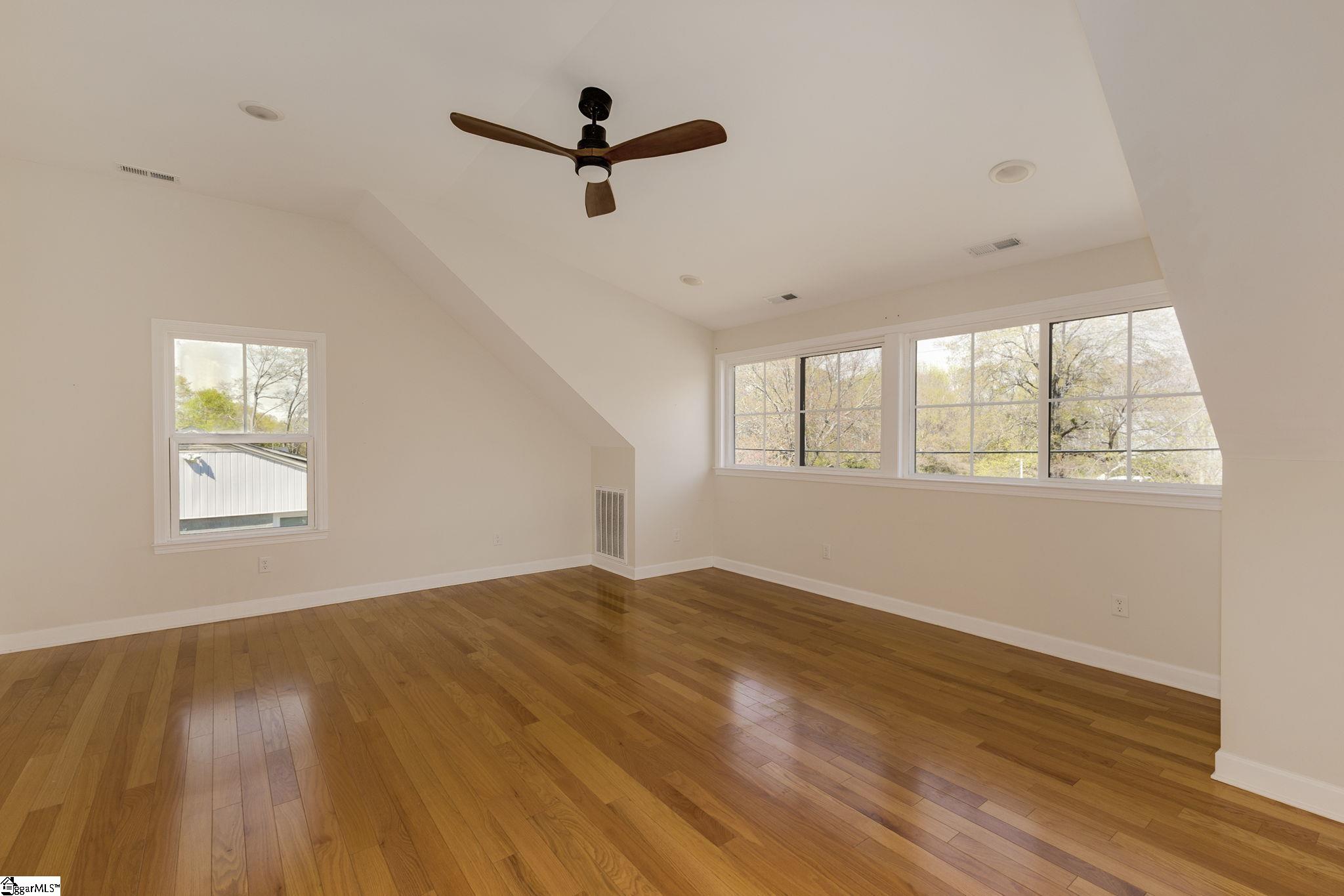 222 Keith Drive Greenville, SC 29607 - Photo 17 of 34 Gallery Image 17