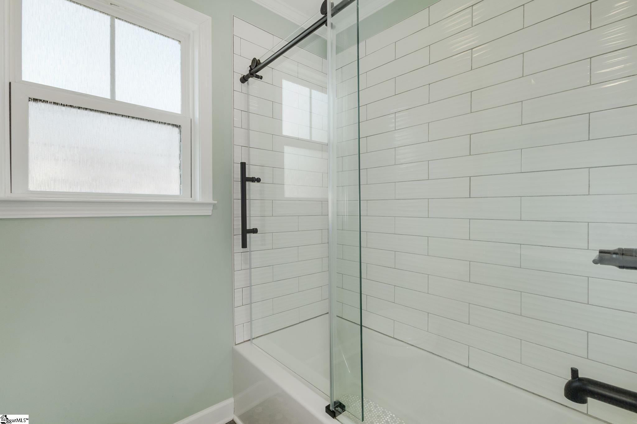 222 Keith Drive Greenville, SC 29607 - Photo 19 of 34 Gallery Image 19