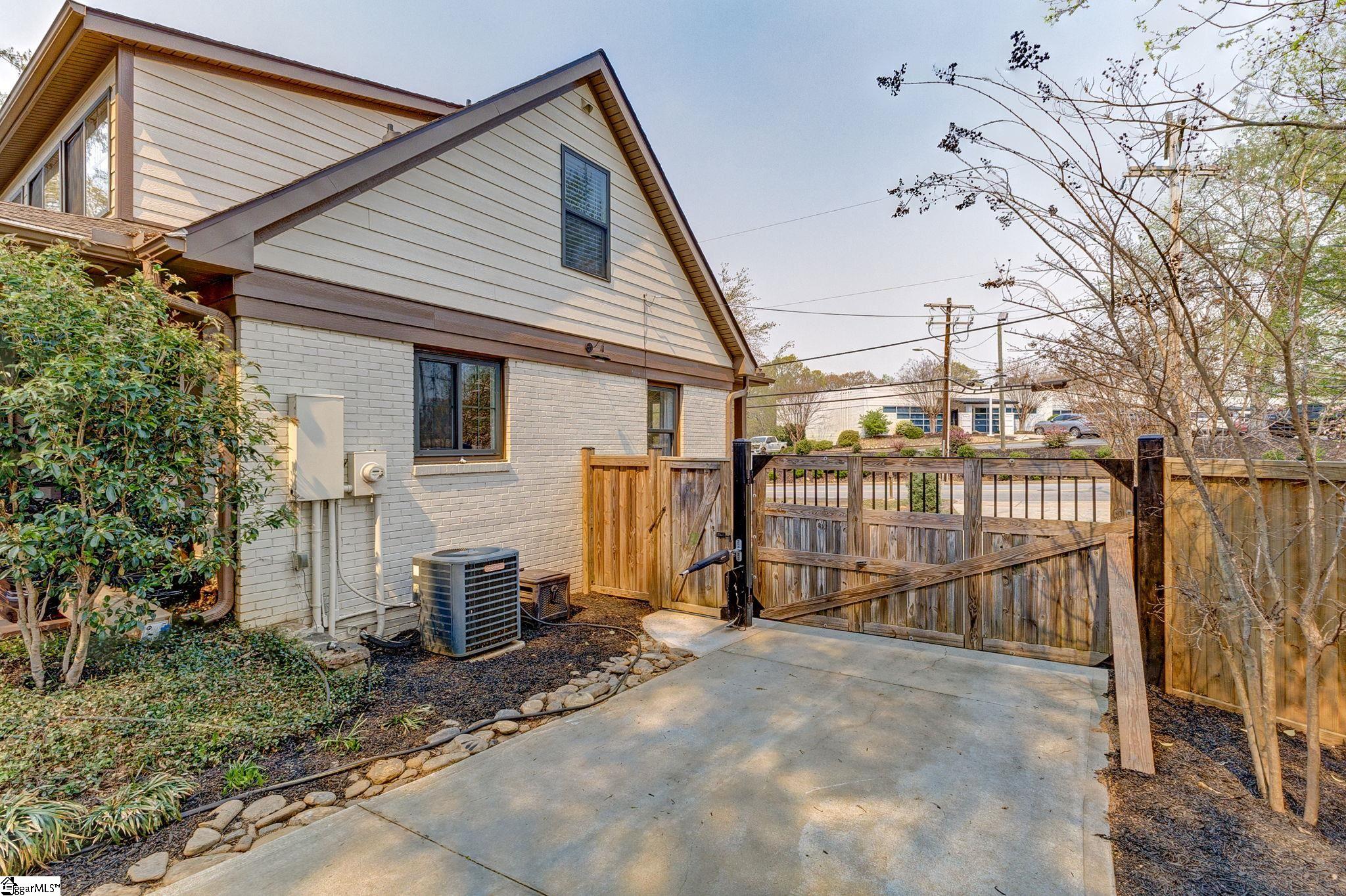 222 Keith Drive Greenville, SC 29607 - Photo 22 of 34 Gallery Image 22
