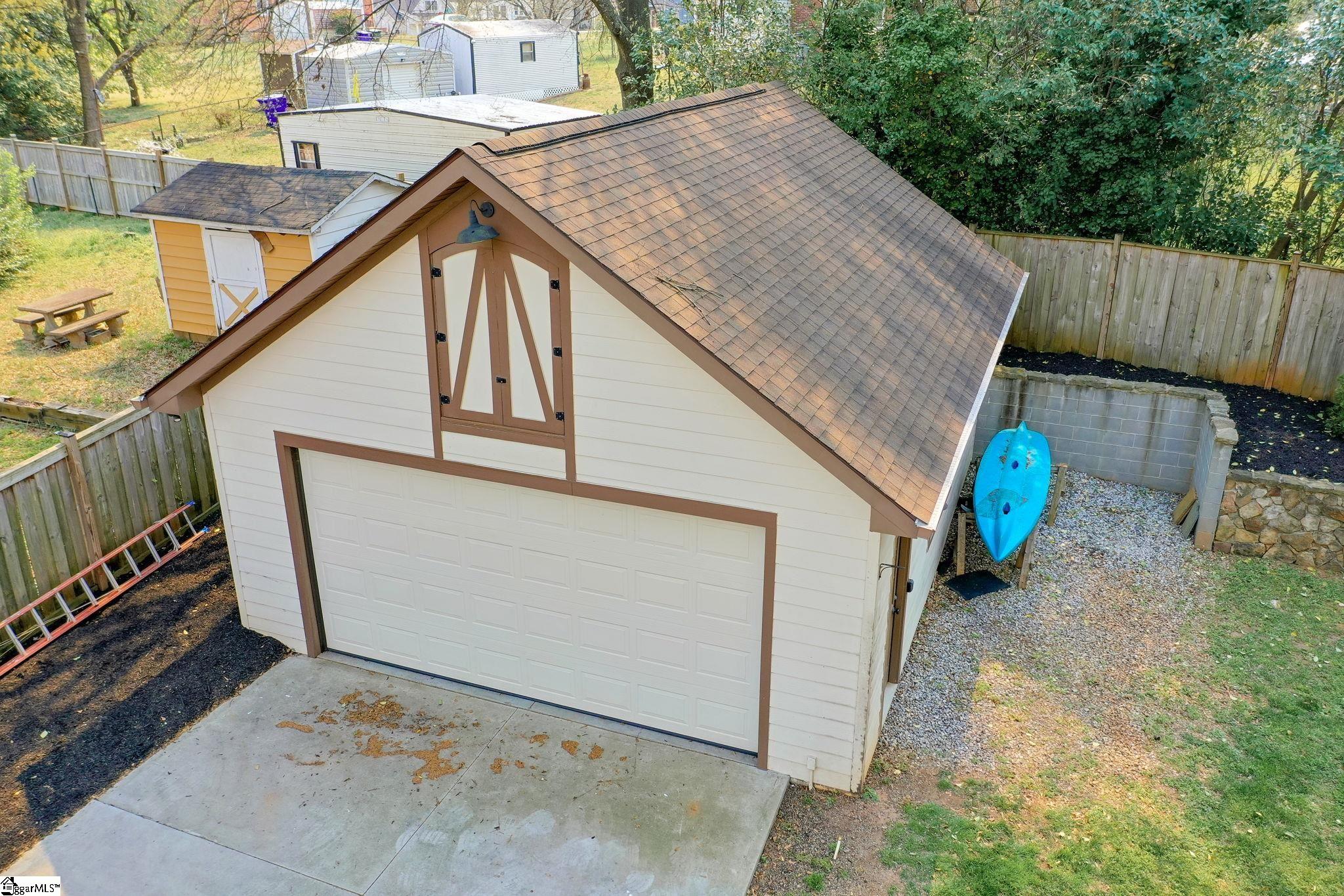 222 Keith Drive Greenville, SC 29607 - Photo 26 of 34 Gallery Image 26