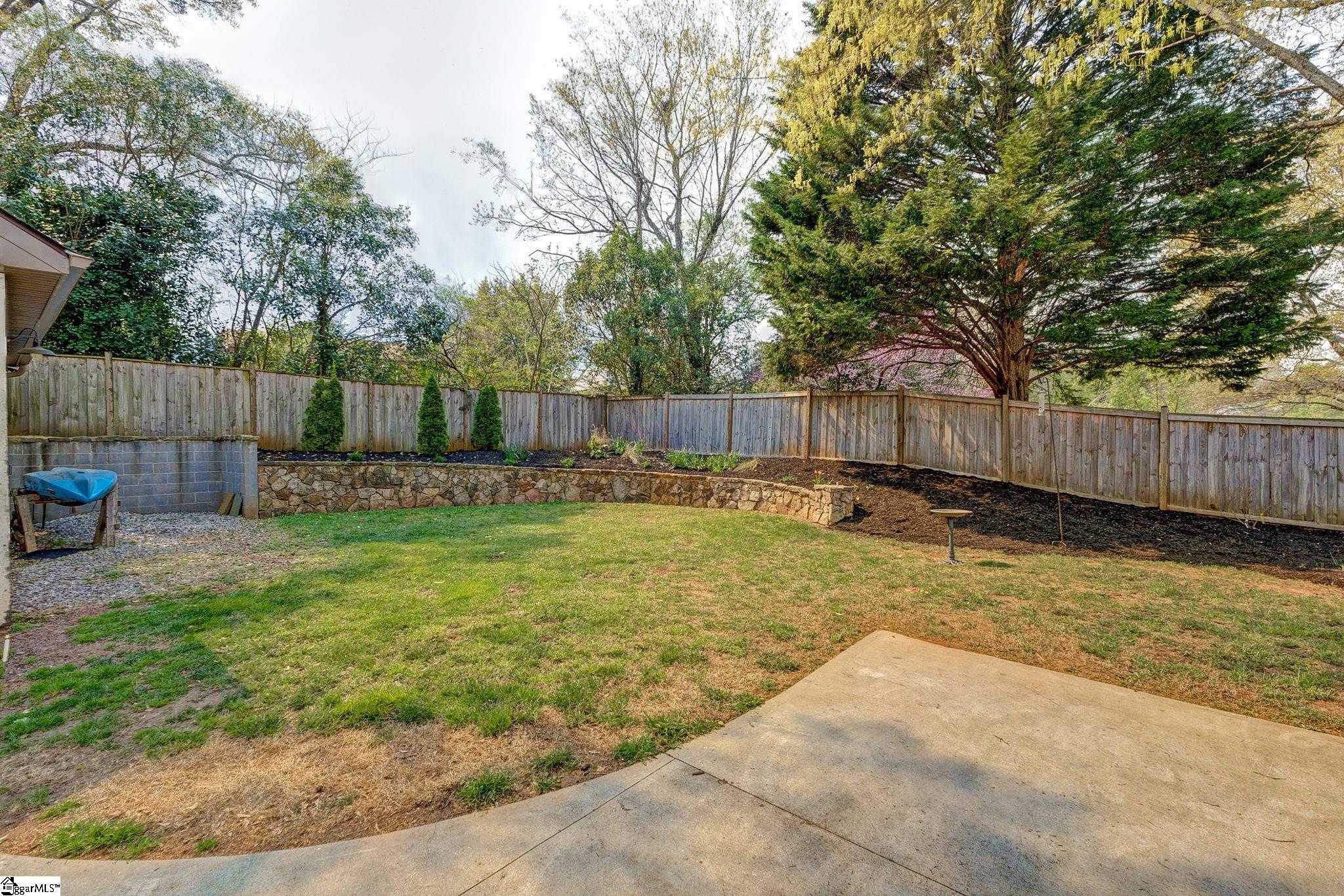 222 Keith Drive Greenville, SC 29607 - Photo 31 of 34 Gallery Image 31