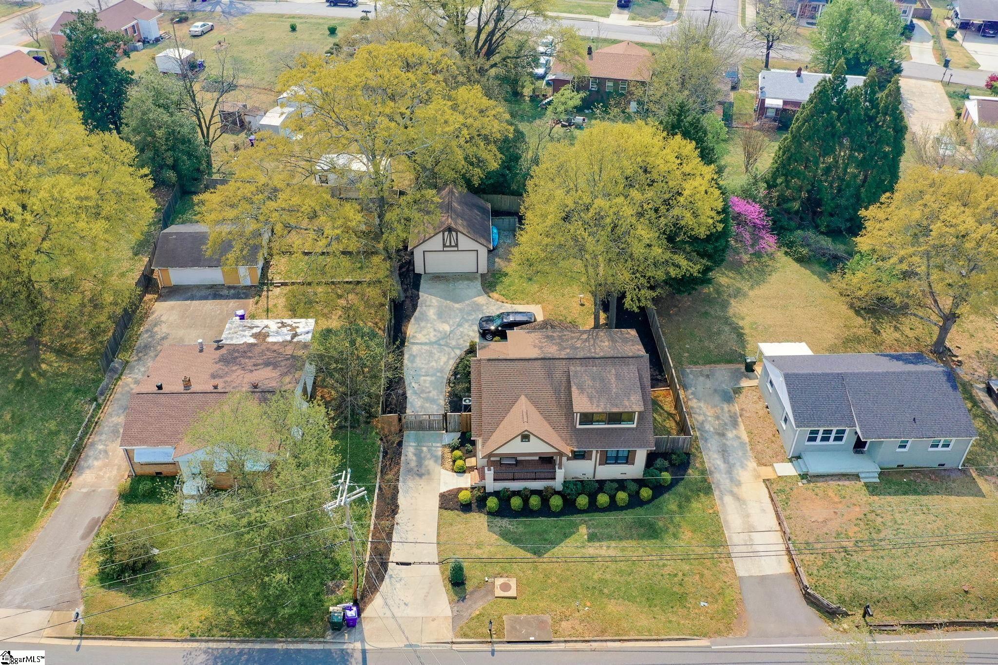 222 Keith Drive Greenville, SC 29607 - Photo 33 of 34 Gallery Image 33