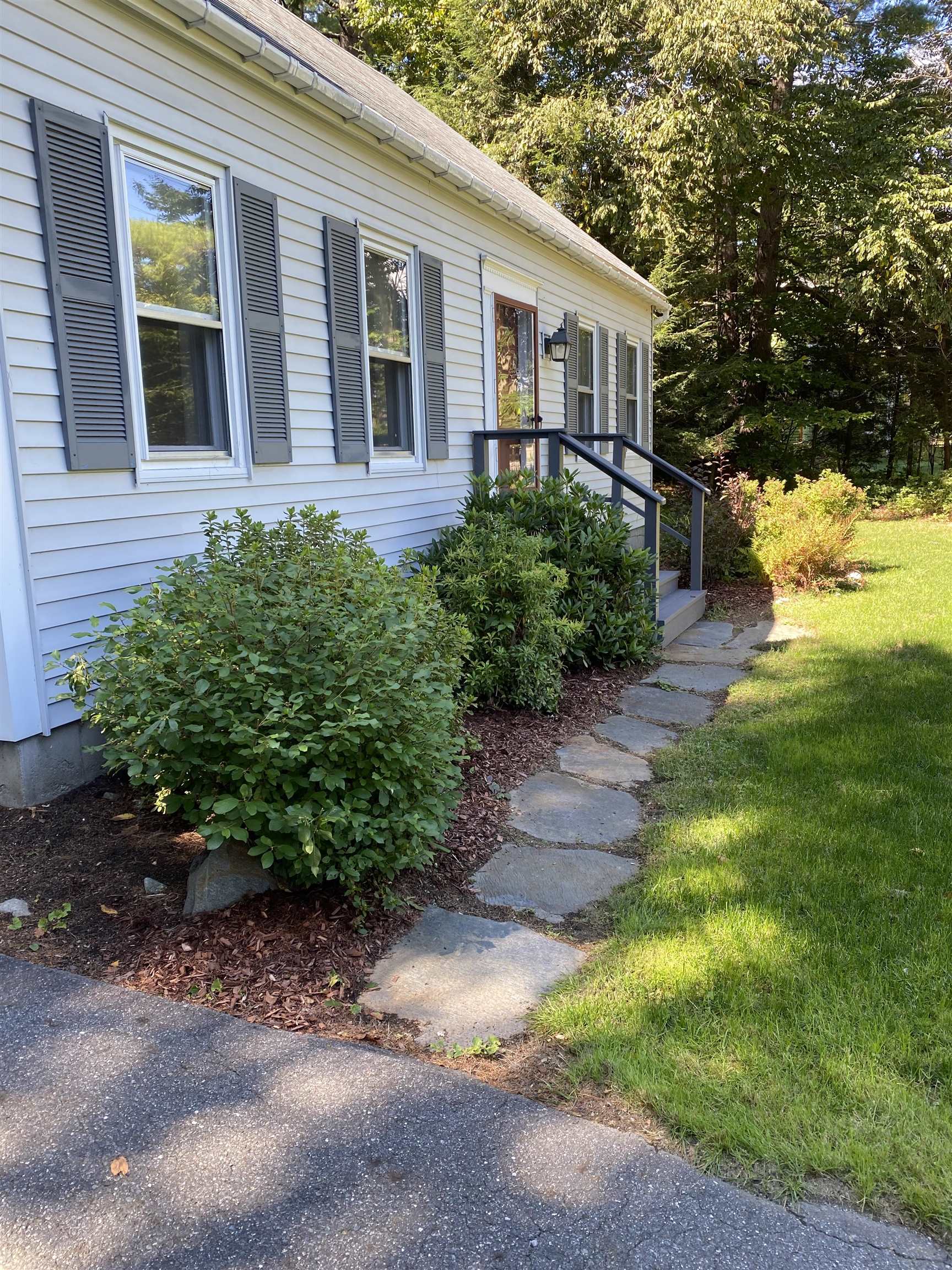 203 Hillwinds Road Brattleboro, VT 05301 - Photo 3 of 31