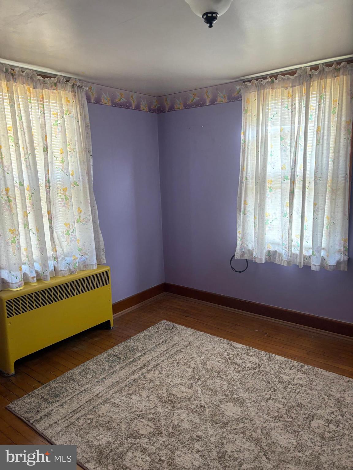 1500 Broadway Bethlehem, PA 18015 - Photo 19 of 43 an empty room with a window
