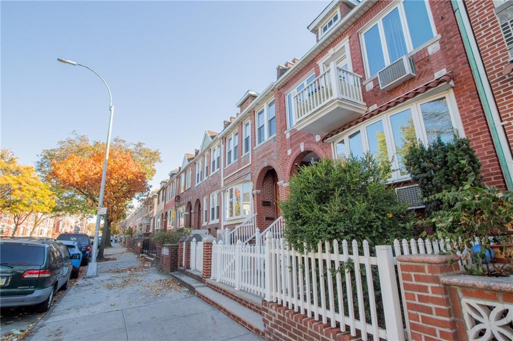 136 Bay Ridge Avenue Brooklyn, NY 11220 - Photo 42 of 48 a house view with a street