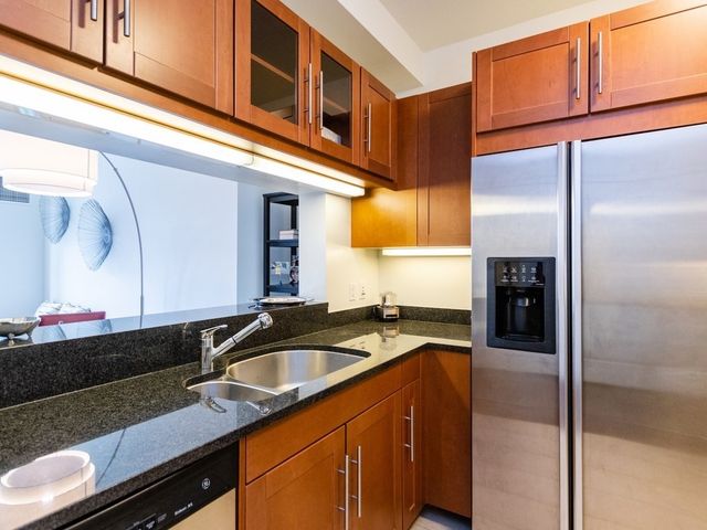 $620,000 | 1 Charles Street South, Unit 407, Boston, MA 02116