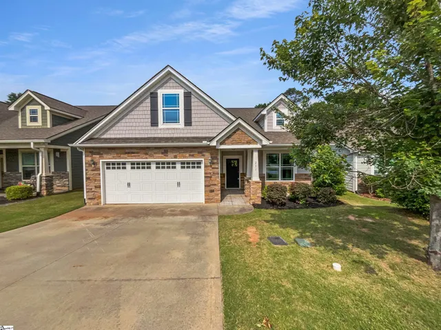 $335,000 | 231 Henrydale Drive, Easley, SC 29642