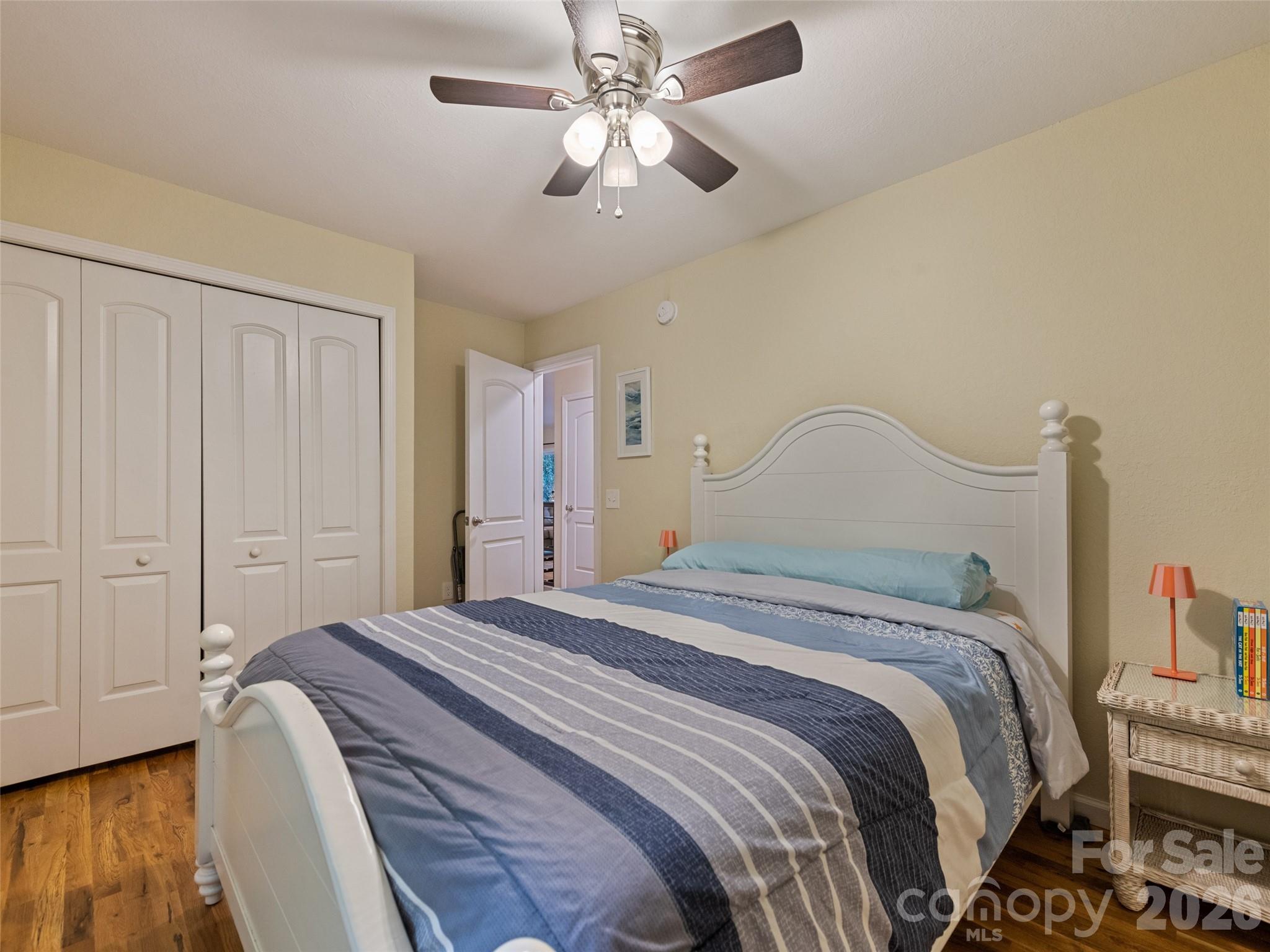 404 Loop Road Clyde, NC 28721 - Photo 17 of 48 Gallery Image 17