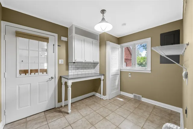 $315,000 | 2802 Cox Mill Road, Hopkinsville, KY 42240