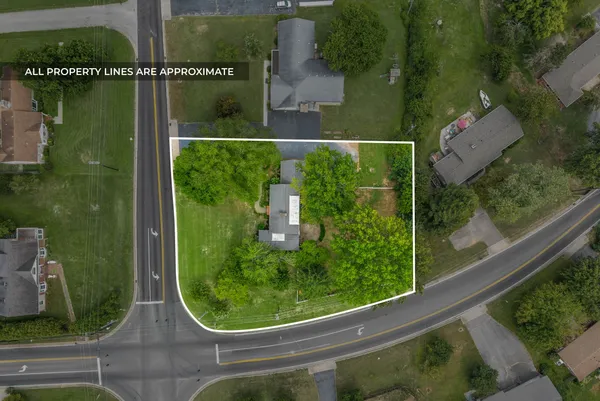 $315,000 | 2802 Cox Mill Road, Hopkinsville, KY 42240