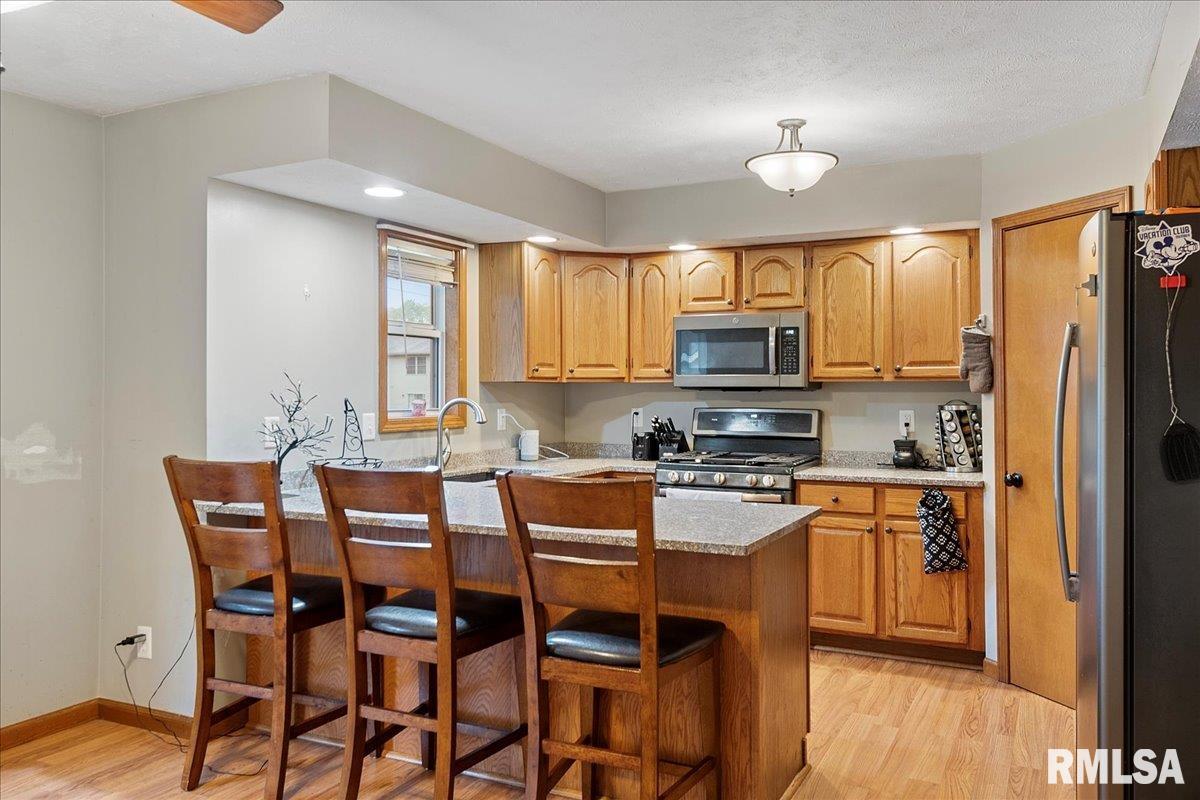 1711 North Albany Street Springfield, IL 62702 - Photo 6 of 36
