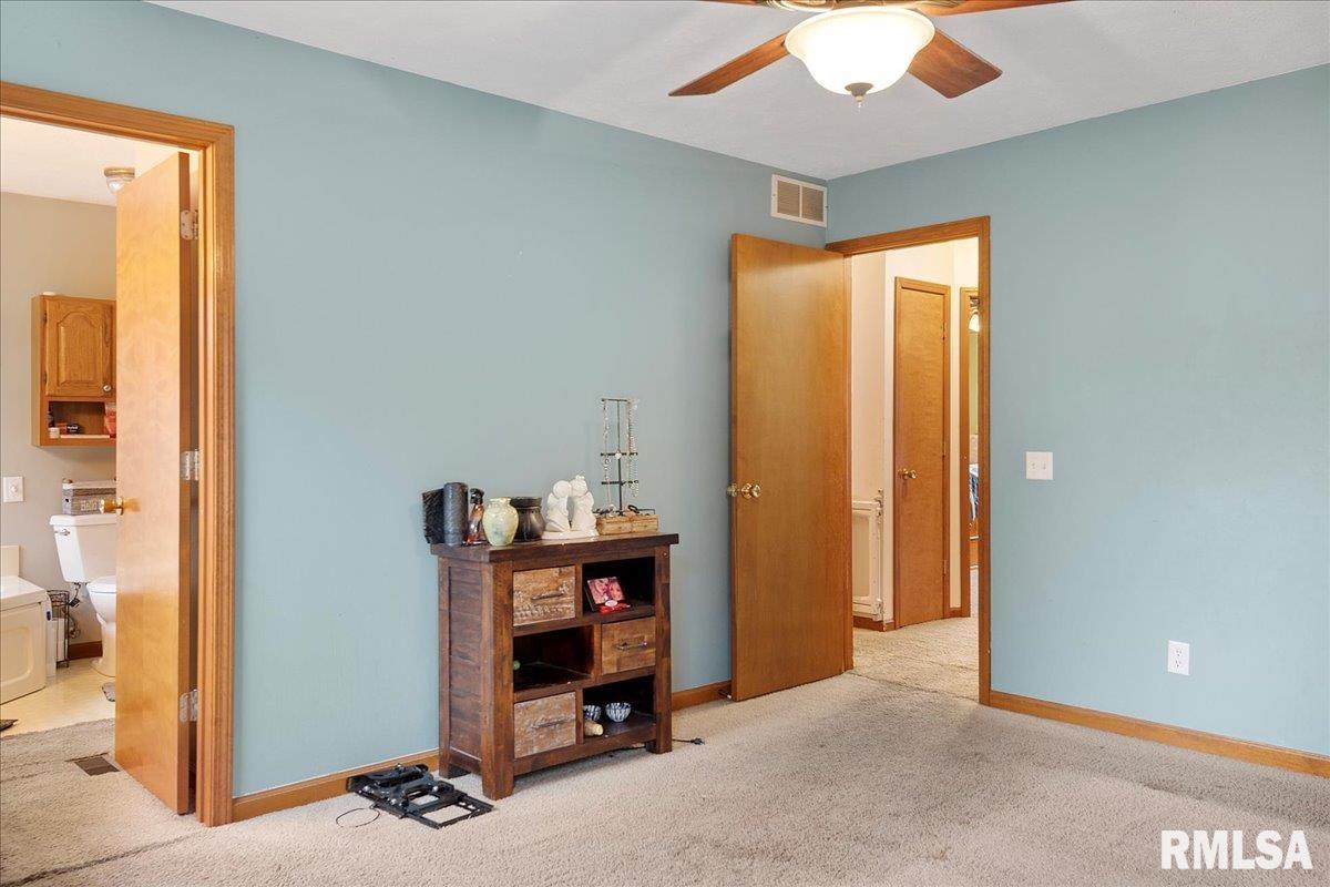 1711 North Albany Street Springfield, IL 62702 - Photo 9 of 36