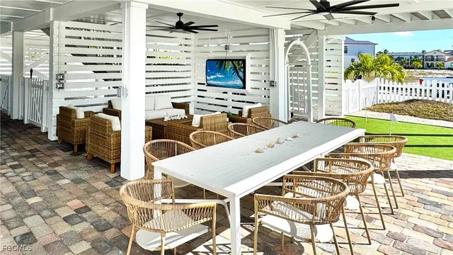 $7,000 | 4969 Estero Boulevard, Fort Myers Beach, FL 33931