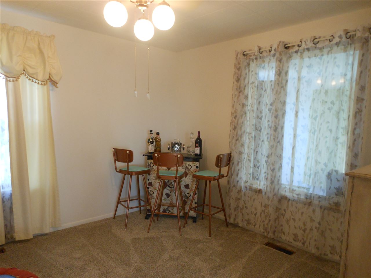 6444 Sanilac Road Vassar, MI 48768 - Photo 13 of 30 31388340-13.JPG