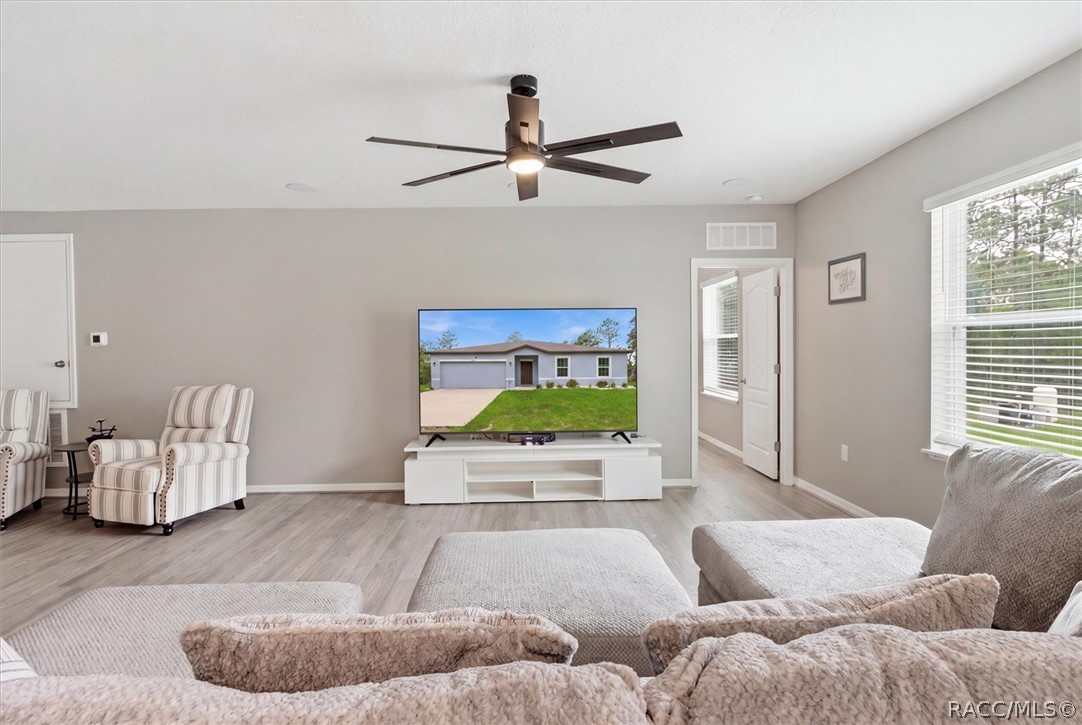 16125 Magpie Road Weeki Wachee, FL 34614 - Photo 12 of 49