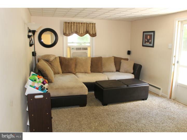 312 Rolling Creek Road Swarthmore, PA 19081 - Photo 10 of 25 Gallery Image 10