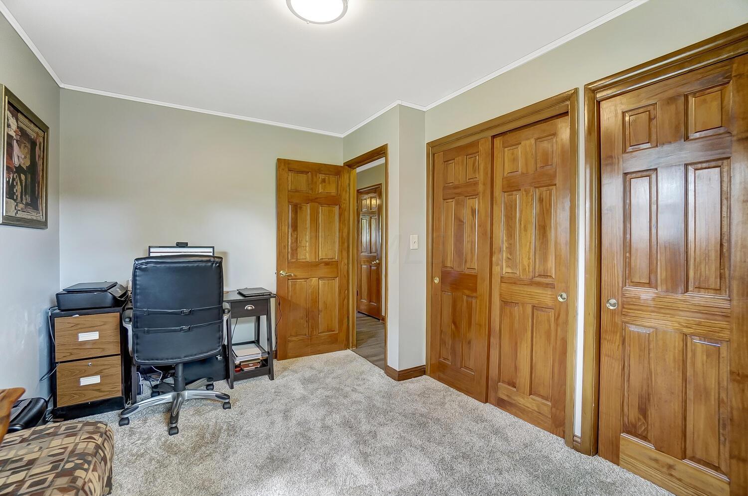 1636 Courtright Road Columbus, OH 43227 - Photo 26 of 51 Gallery Image 26