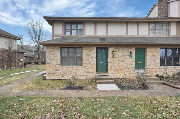 $180,000 | 97 Stornoway Drive West, Columbus, OH 43213