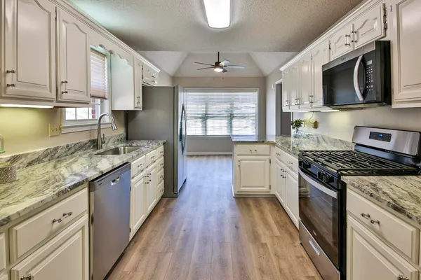 $330,000 | 366 Kings Drive, Atoka, TN 38004