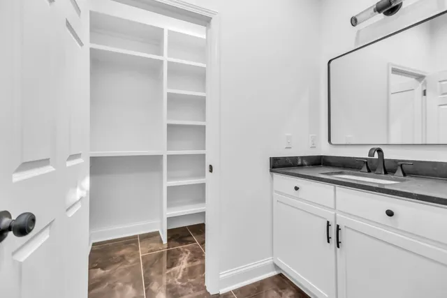 $3,500 | 1399 Saundersville Road, Hendersonville, TN 37075