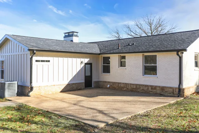 $3,500 | 1399 Saundersville Road, Hendersonville, TN 37075